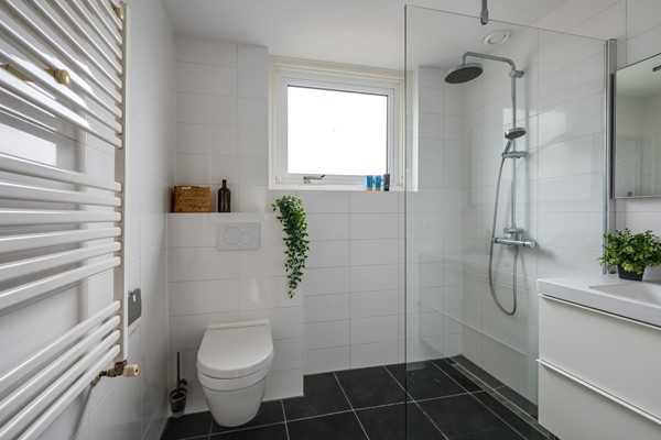 54_FUNDA_DE QUAYSTRAAT 23_RIJEN.jpg